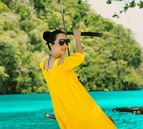 Hoa hậu Giáng My trẻ trung vui đùa ở quốc đảo Palau