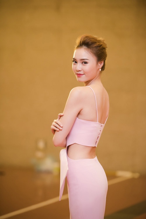 Lan Ngọc: 