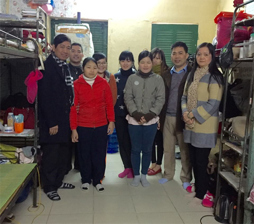 nu-sinh-xin-ngu-nho-vi-thieu-chan-trong-ngay-gia-ret-1
