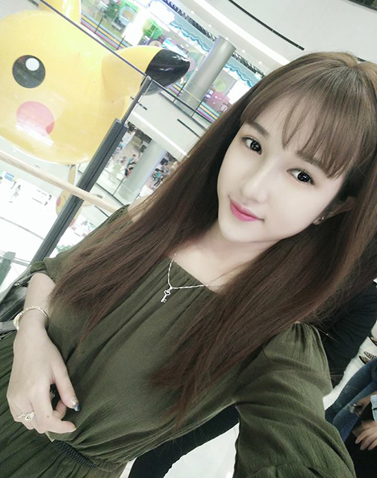 3-mau-toc-nhuom-hop-mot-sang-da-di-choi-tet-1