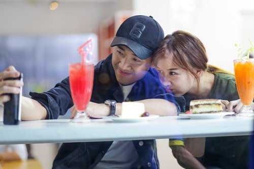 Điểm mặt bạn diễn toàn trai đẹp của Hari Won