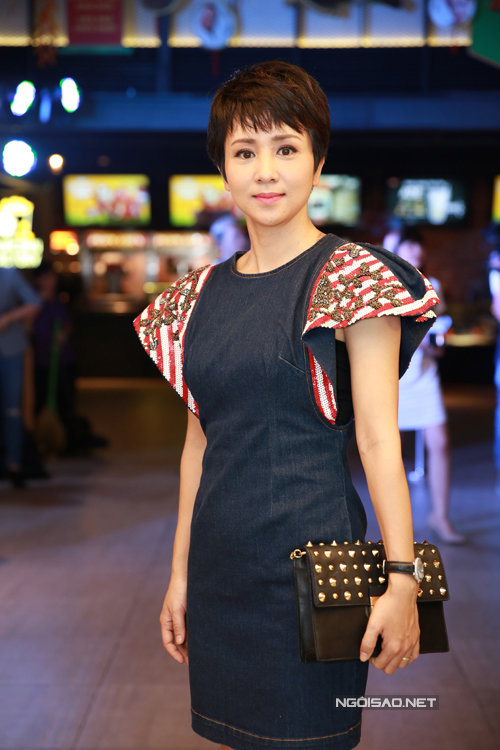 ky-duyen-truong-quynh-anh-mac-sexy-di-hop-bao-8