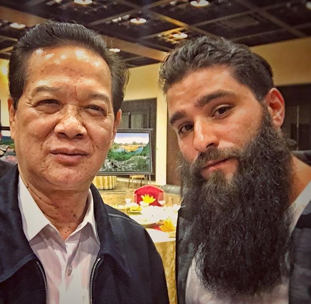 Đạo diễn ‘King Kong’ chụp hình với Thủ tướng Nguyễn Tấn Dũng
