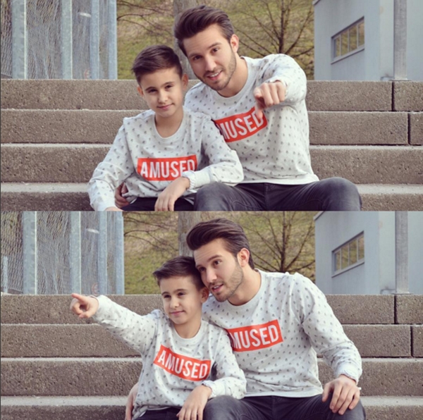 Ahmet và em trai cũng cùng nhau thực hiện những bộ ảnh thời trang.