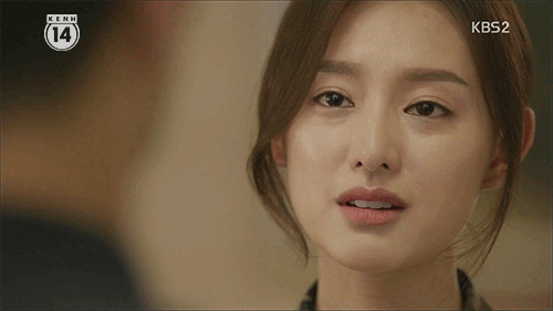 “Hậu Duệ Mặt Trời”: Xót xa chuyện tình buồn nơi sa trường của Jin Goo – Kim Ji Won - Ảnh 6.