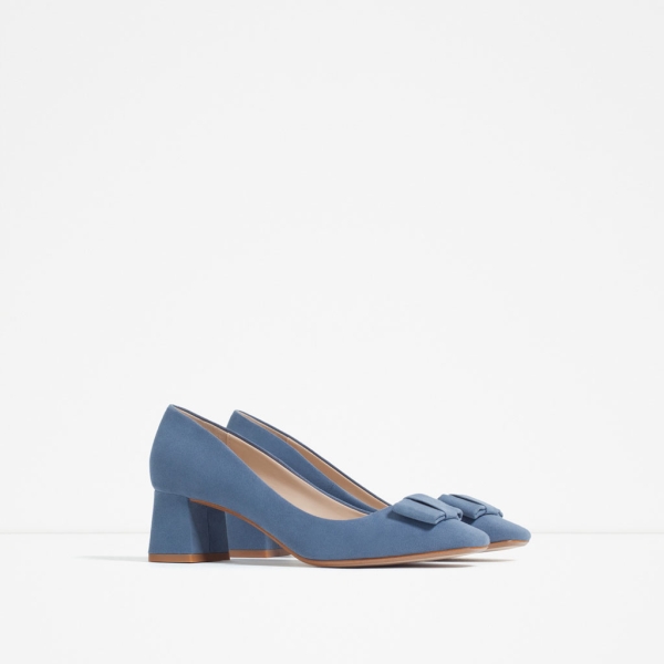 Image 2 of MEDIUM HEEL SHOES WITH BOW from Zara
