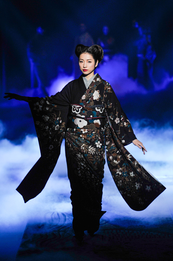 Mê mệt với những soái ca mặc kimono tại Tuần lễ thời trang Tokyo - Ảnh 13.