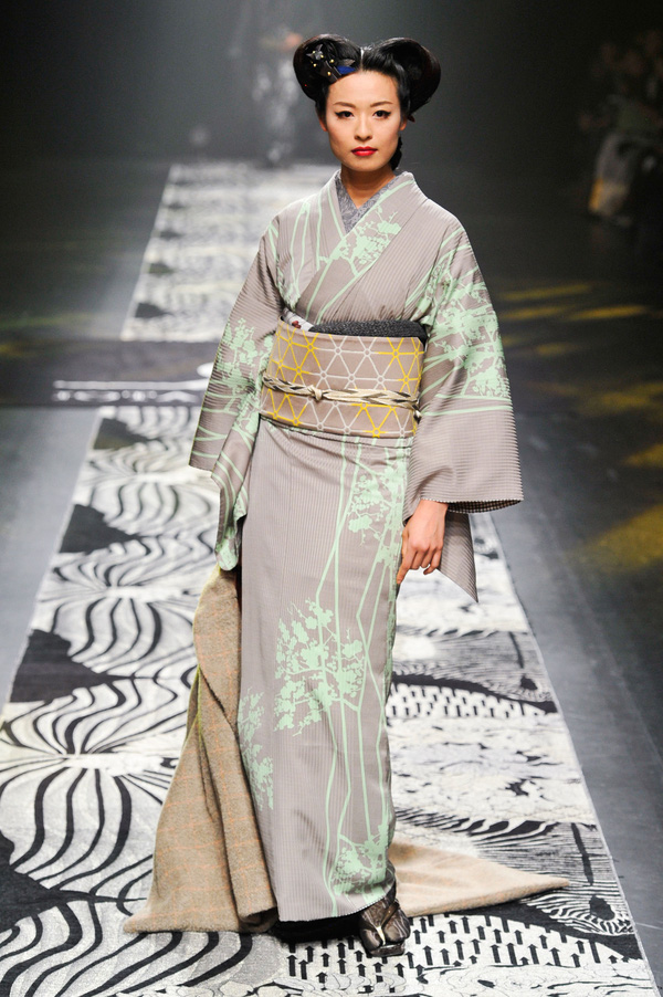 Mê mệt với những soái ca mặc kimono tại Tuần lễ thời trang Tokyo - Ảnh 18.