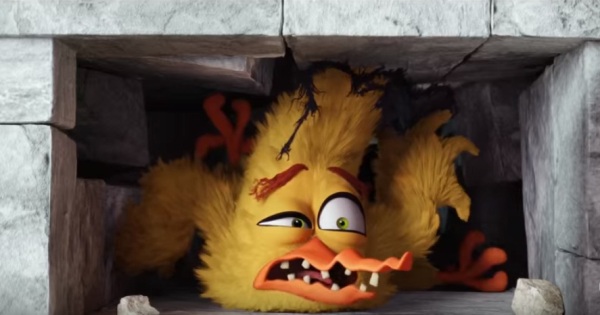 Cười đau bụng xem “Angry Birds” đua nhau tìm cách cướp lại trứng - Ảnh 3.