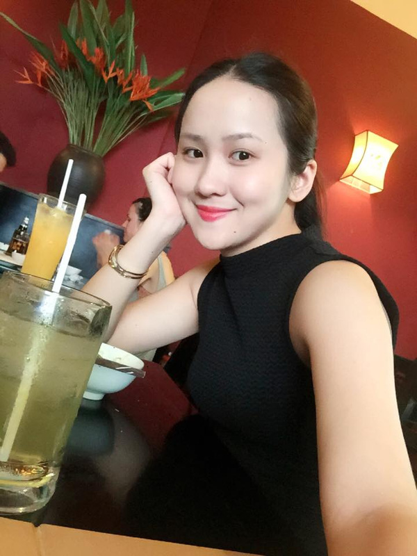 Cận cảnh nhan sắc xinh đẹp của bạn gái hot boy cầu lông Phạm Hồng Nam - Ảnh 3.