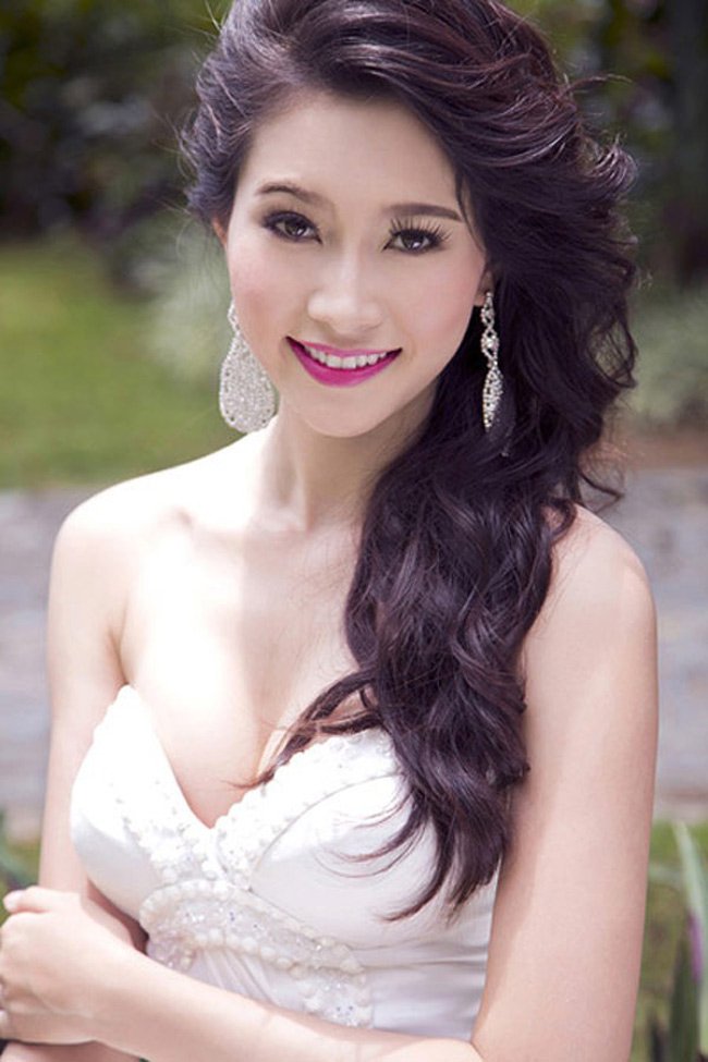 nhung khung hinh goi cam hiem co cua hoa hau thu thao hinh anh 9