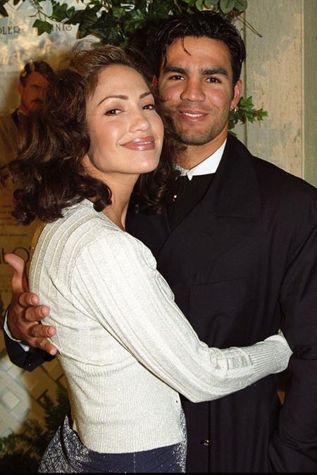 Jennifer Lopez cùng người chồng đầu tiên, Ojani Noa