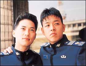 Những &#34;soái ca&#34; quân nhân trên màn ảnh Hàn 10 năm qua - 3