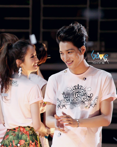 bang-chung-co-tinh-y-tren-san-khau-cua-3-cap-doi-nha-sm-7