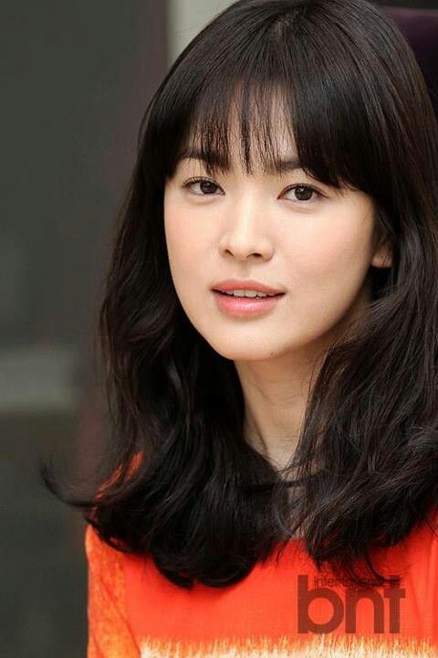Tóc mái lưa thưa Song Hye Kyo