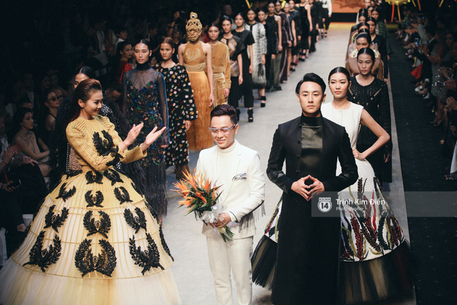 Ngày 1 Vietnam Internation Fashion Week: Các NTK đã chiêu đãi người xem những gì? - Ảnh 18.