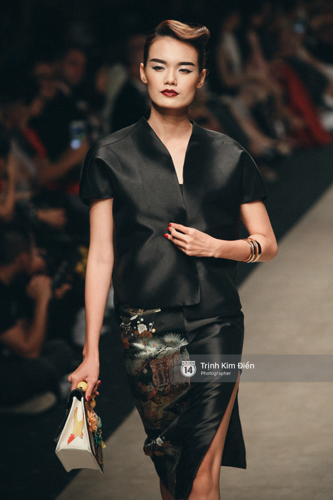 Ngày 1 Vietnam Internation Fashion Week: Các NTK đã chiêu đãi người xem những gì? - Ảnh 40.