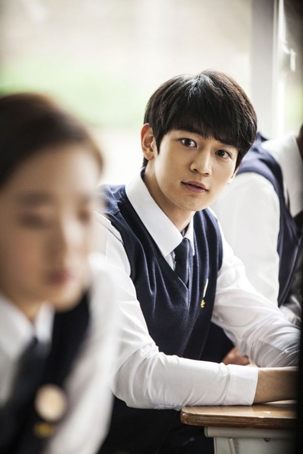 Minho (SHINee) đốn tim “bánh bèo” Kim Go Eun trong “Canola” - Ảnh 8.