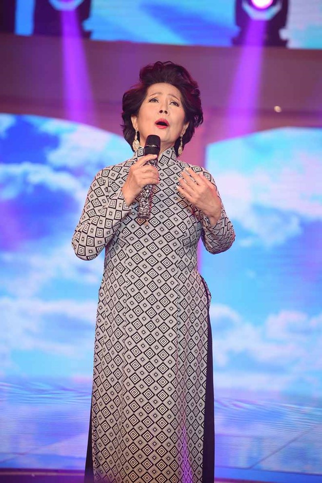 Bao Yen chung to dang cap voi nhac bolero hinh anh 4