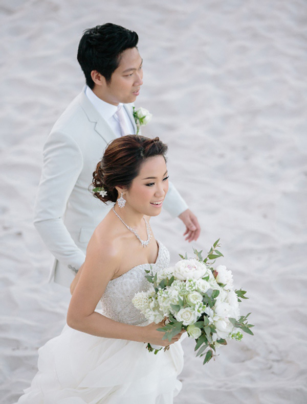 Tiệc cưới thơ mộng của cặp đôi tỷ phú trẻ người Thái
