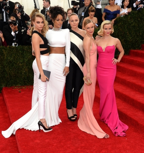 Cara Delevingne, Rihanna, Stella McCartney, Kate Bosworth, và Reese Witherspoon - 2014