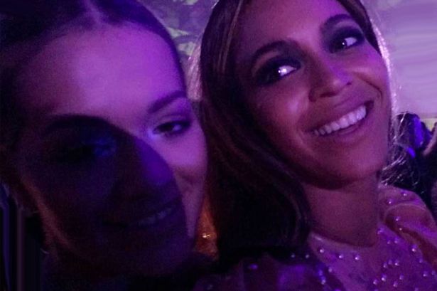 Taylor Swift nhảy cùng Loki, Kendall Jenner và loạt sao phá luật cấm selfie ở Met Gala - Ảnh 11.