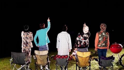 Vừa ra MV nóng bỏng tay, BTS đã bị cáo buộc đạo nhái SHINee - Ảnh 5.