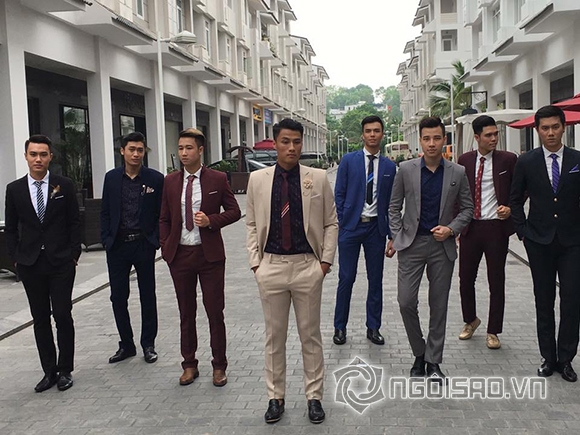 Mạc Hồng Quân diện vest bảnh bao đi hỏi cưới Kỳ Hân?