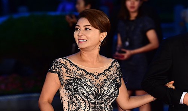 Sao 'Những nàng công chúa nổi tiếng' lấy chồng lần 3