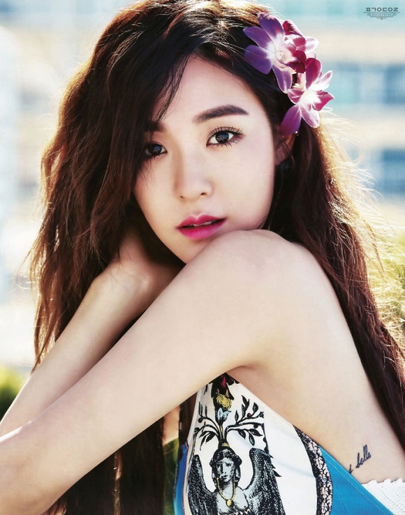 Vẻ đẹp ngọt ngào của Tiffany (SNSD) trong tạp chí Single