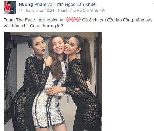 Trên trang cá nhân, Phạm Hương chia sẻ hình ảnh hai người cùng tham gia quay hình cho một chương trình và trong ảnh cho thấy Hà Hồ ôm eo Phạm Hương rất tình cảm. 
