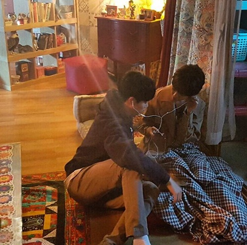 Sao Hàn 28/5: Jessica - Krystal nhảy nhót tưng bừng, Hyo Min lạnh lùng sang chảnh