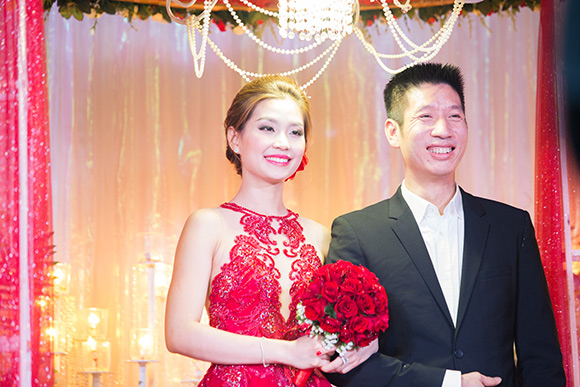 Độ giàu có của bạn trai 3 Hoa hậu Á hậu đang nổi tiếng