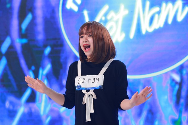 Hot boy, hot girl chua thoa man giam khao Vietnam Idol hinh anh 8