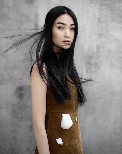 Hé lộ cátxê của chân dài catwalk đẹp nhất nhì VN