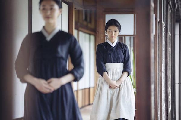 Chân dung cô hầu gái của bộ phim 19 gây sốt Hàn Quốc