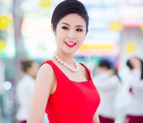 3 người đẹp Việt thi 5 lần 7 lượt mới có ngày đăng quang
