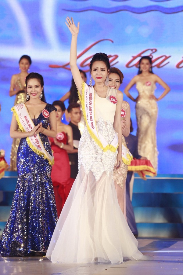 3 người đẹp Việt thi 5 lần 7 lượt mới có ngày đăng quang