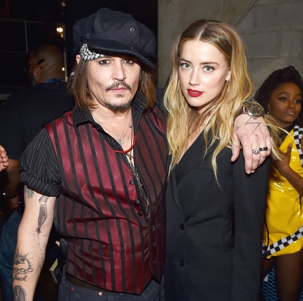 Phien toa giua Johnny Depp va Amber Heard bi hoan hinh anh 1