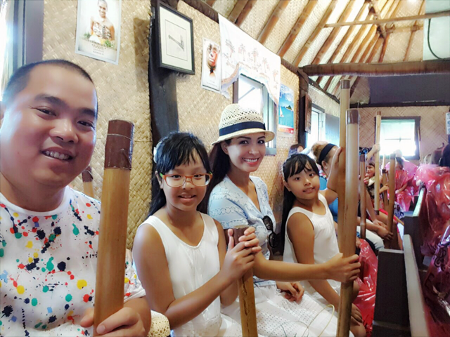 Thúy Hạnh - Minh Khang kỷ niệm 10 năm ngày cưới ở Hawaii