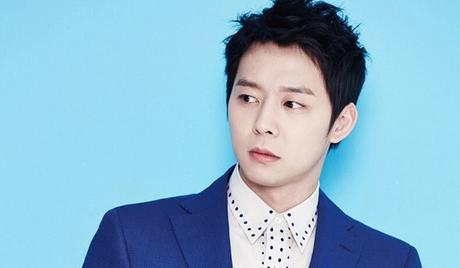  Nam diễn viên xứ Hàn Park Yoo Chun đã bị tới 4 người phụ nữ cáo buộc tấn công tình dục. 