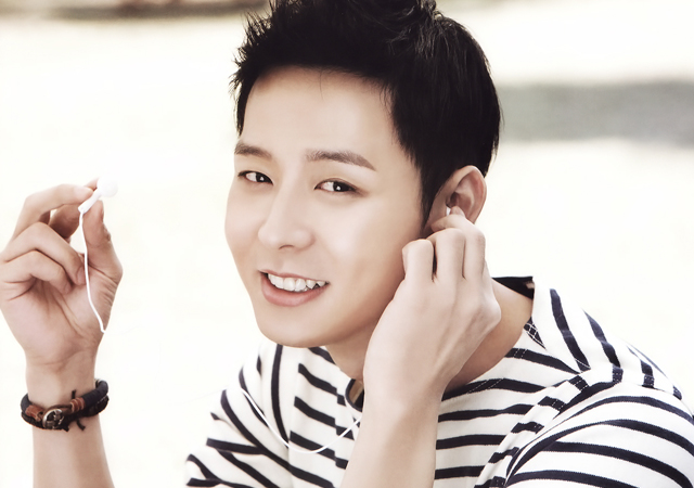 4 cô gái rút đơn kiện, Park Yoo Chun vẫn bị kết tội xâm hại tình dục