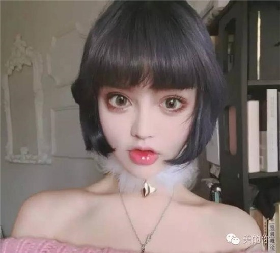 Ngã ngửa khi nhìn thấy thân hình ngoài đời thực của hot girl mạng xã hội Trung Quốc - Ảnh 24.