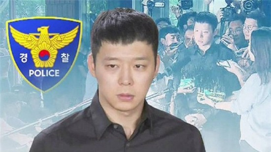 Park Yoochun trắng án trong hai đơn kiện đầu.