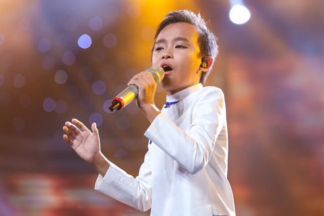 'Ho Van Cuong khong de dang len ngoi quan quan Idol Kids' hinh anh 2