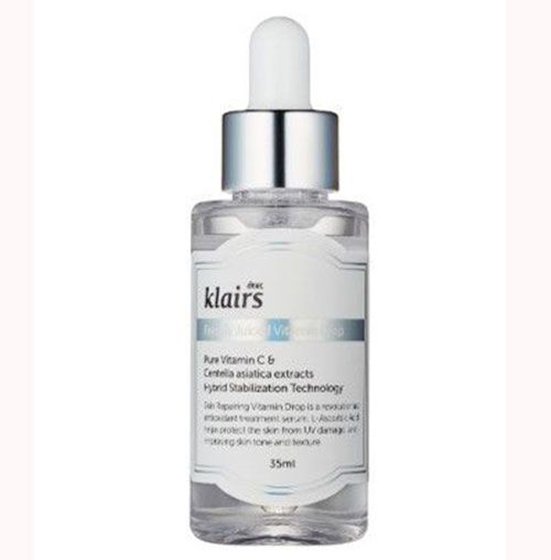 Freshly Juiced Vitamin C Serum, Klairs Với 5% vitamin C nguyên chất, hàm lượng lý tưởng tránh phản tác dụng, dòng serum tập trung vitamin C của Klairs này có khả năng trị thâm, làm sáng da và chống lão hóa. Bạn có thể nhỏ trực tiếp lên da hoặc thấm qua bông trước khi dùng kem dưỡng ẩm, hoặc trộn thẳng vào kem dưỡng ẩm.  Giá: 23 USD  khoảng 510.000 đồng