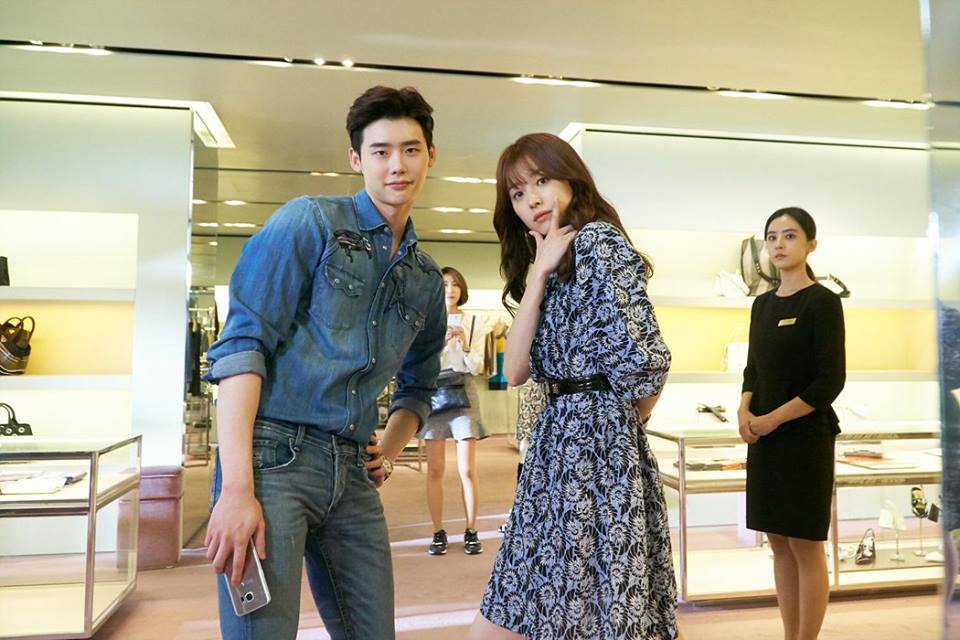 Hậu trường siêu tình cảm của Lee Jong Suk - Han Hyo Joo