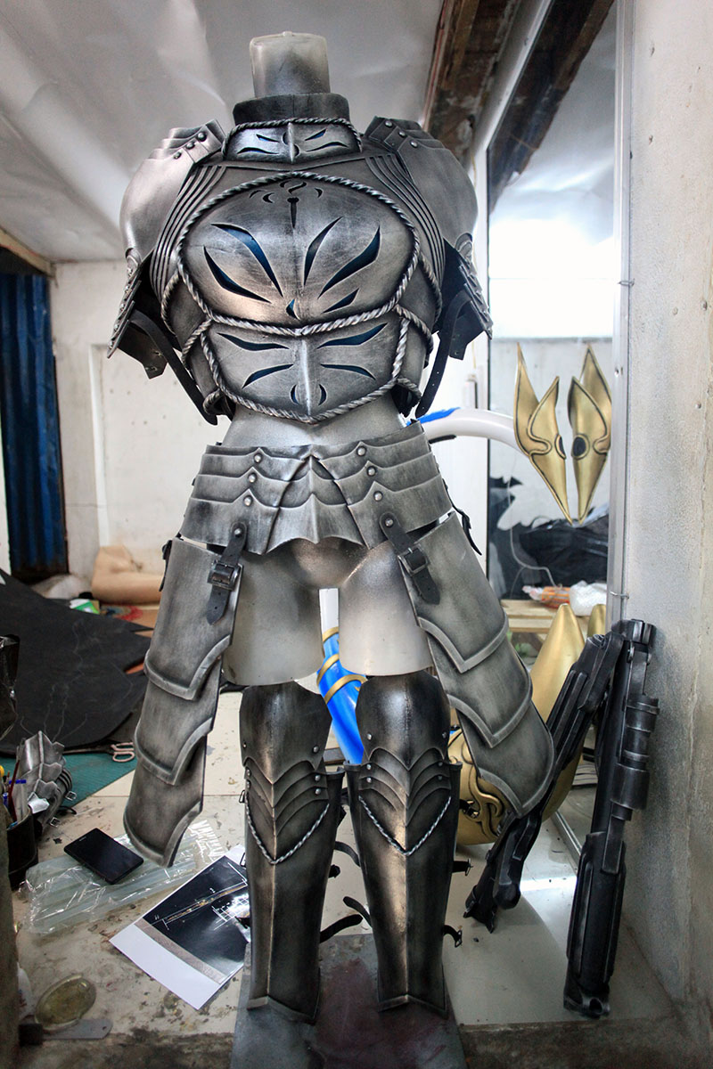  Một trong những bộ giáp cosplay tinh xảo của Hàn Phi Tuyết, người chuyên chế giáp Cosplay tại TP.HCM. Điểm đặc biệt của những bộ giáp do Hàn Phi Tuyết chế tạo là độ tinh xảo cao cùng màu sắc đẹp. 