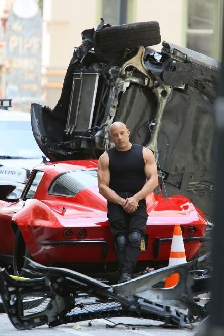  Fast & Furious 8  công khai hậu trường tai nạn siêu xe