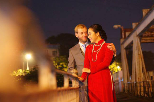 Vợ chồng Ngô Phương Lan muốn thay nhau chăm em bé sau khi sinh chứ không nhờ bảo mẫu.